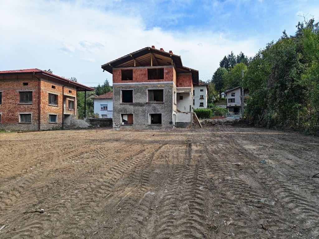 House for Sale in Beli Osam, Lovech