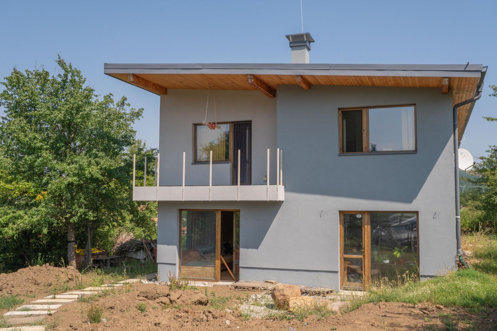 House for Sale in Golemo Buchino, Pernik