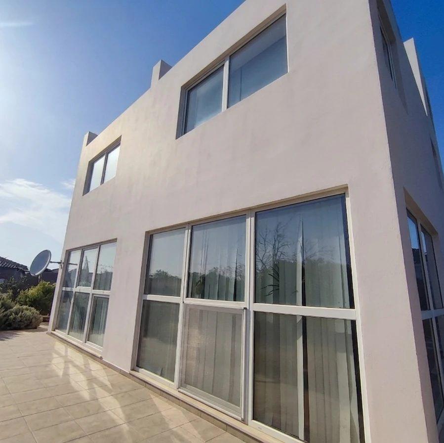House for Sale in Graf Ignatievo, Plovdiv