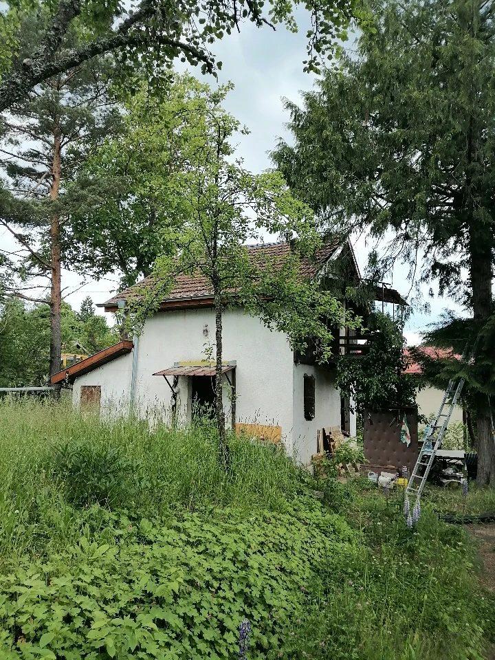 Villa for Sale in Lukovo, Sofia Province