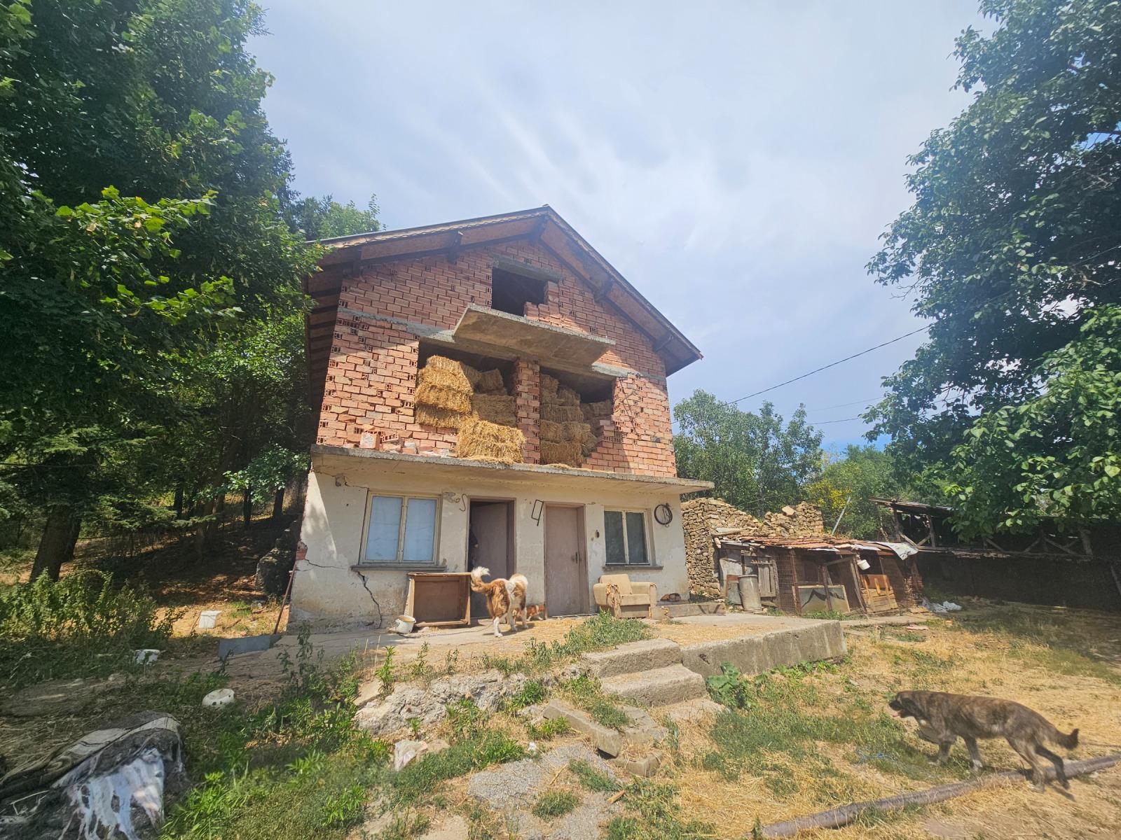 House for Sale in Bornarevo, Pernik