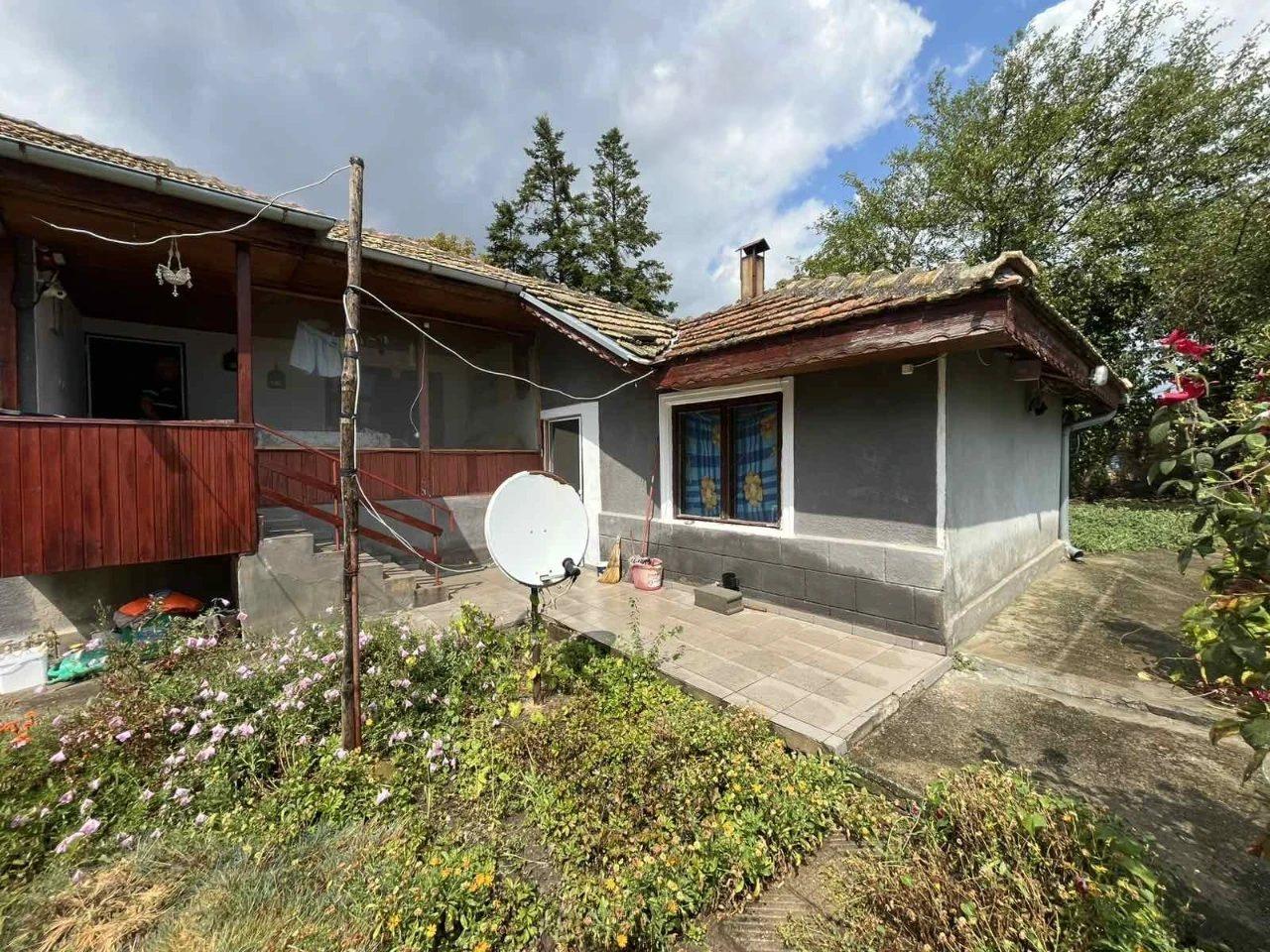House for Sale in Struino, Shumen