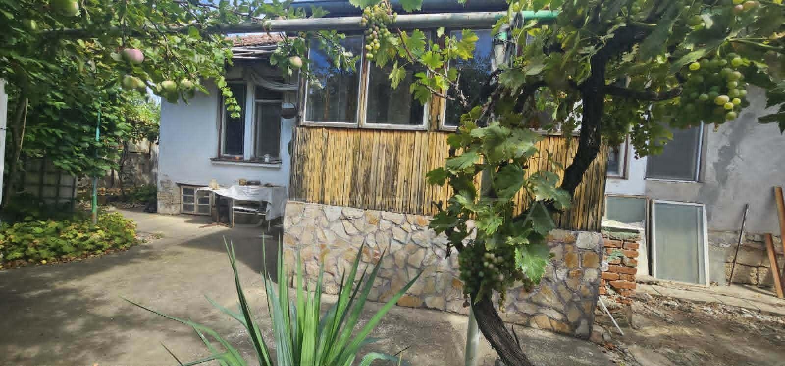 House for Sale in Shtraklevo, Ruse