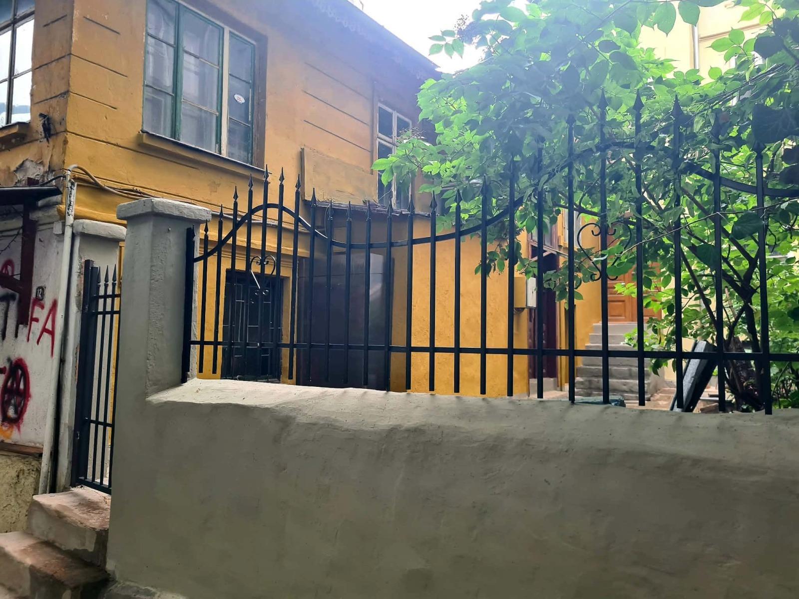 House for Sale in Sofia, Oborishte