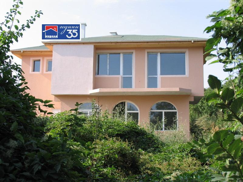 House for Sale in Topola, Dobrich