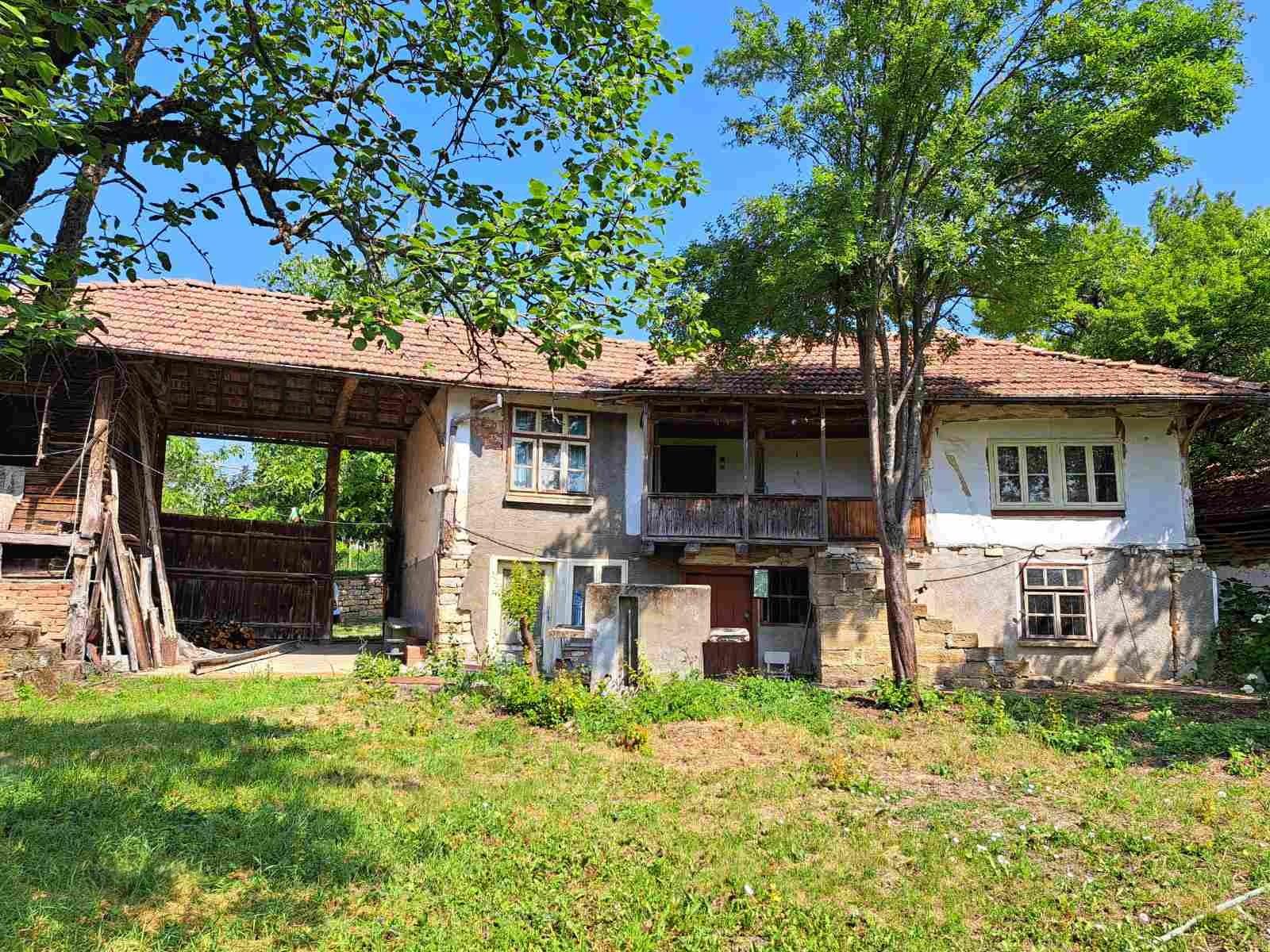 House for Sale in Gradishte, Gabrovo