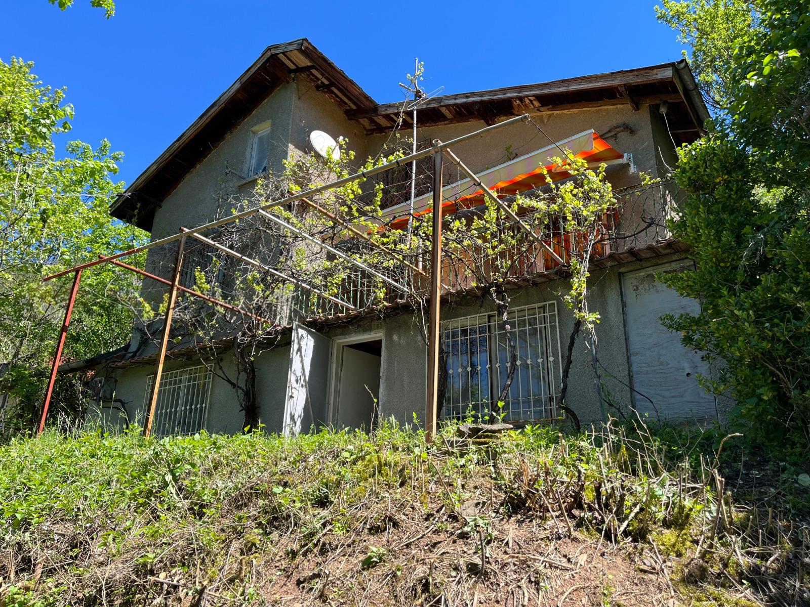 House for Sale in Batuliya, Sofia Province