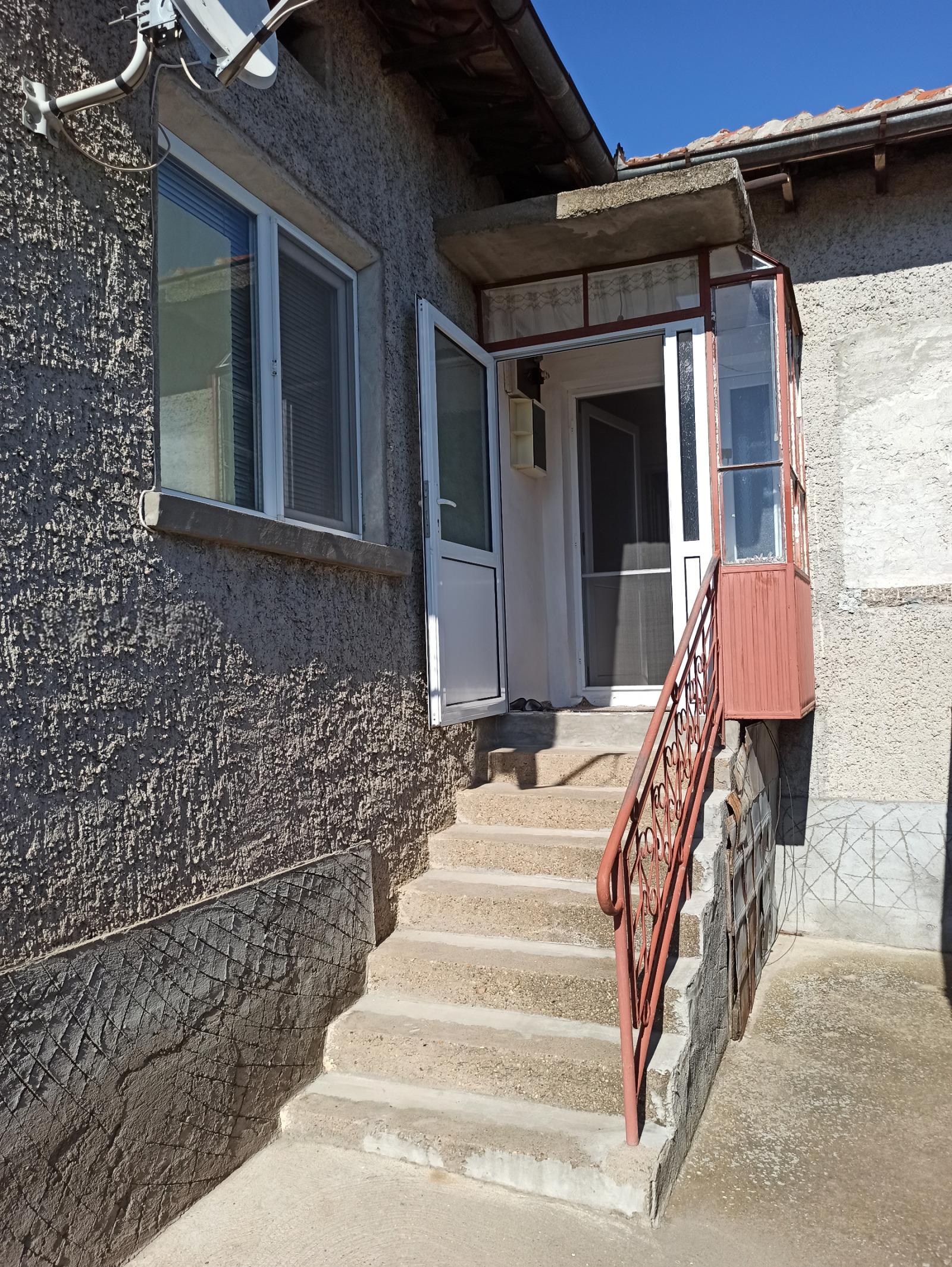 House for Sale in Belitsa, Silistra