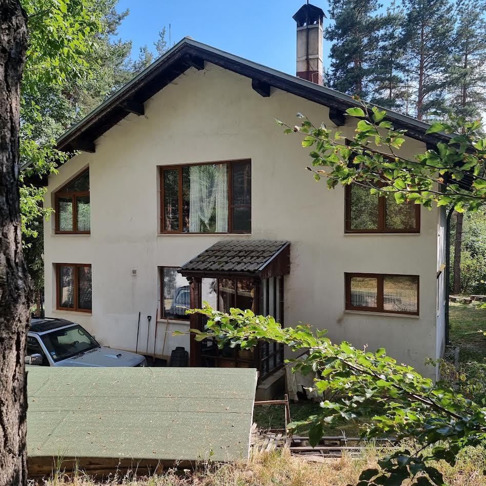 House for Sale in v.z.Yarema, Sofia Province