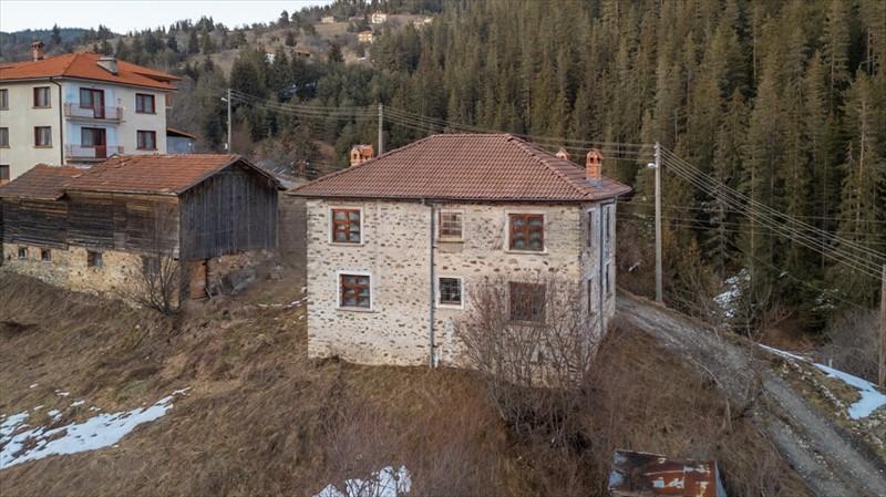 House for Sale in Kutela, Smolyan