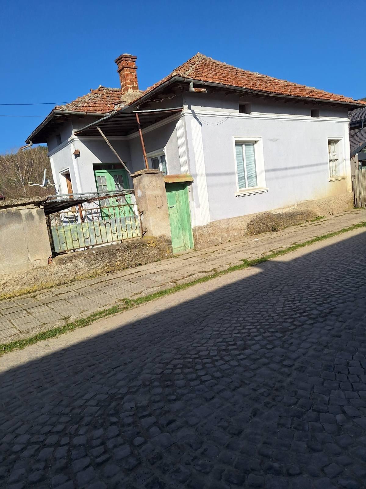 House for Sale in Poibrene, Pazardzhik