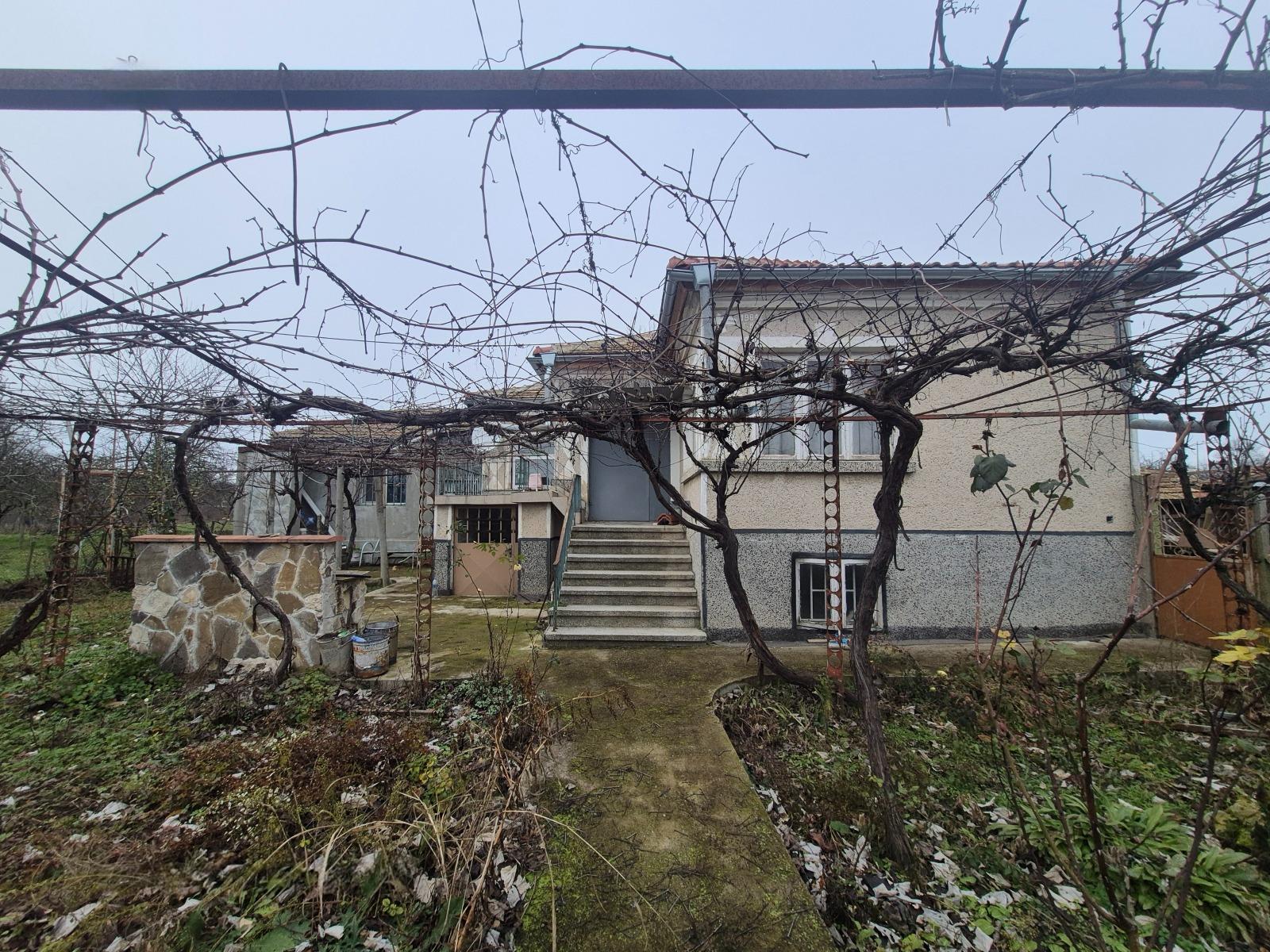House for Sale in Vladimirovo, Dobrich