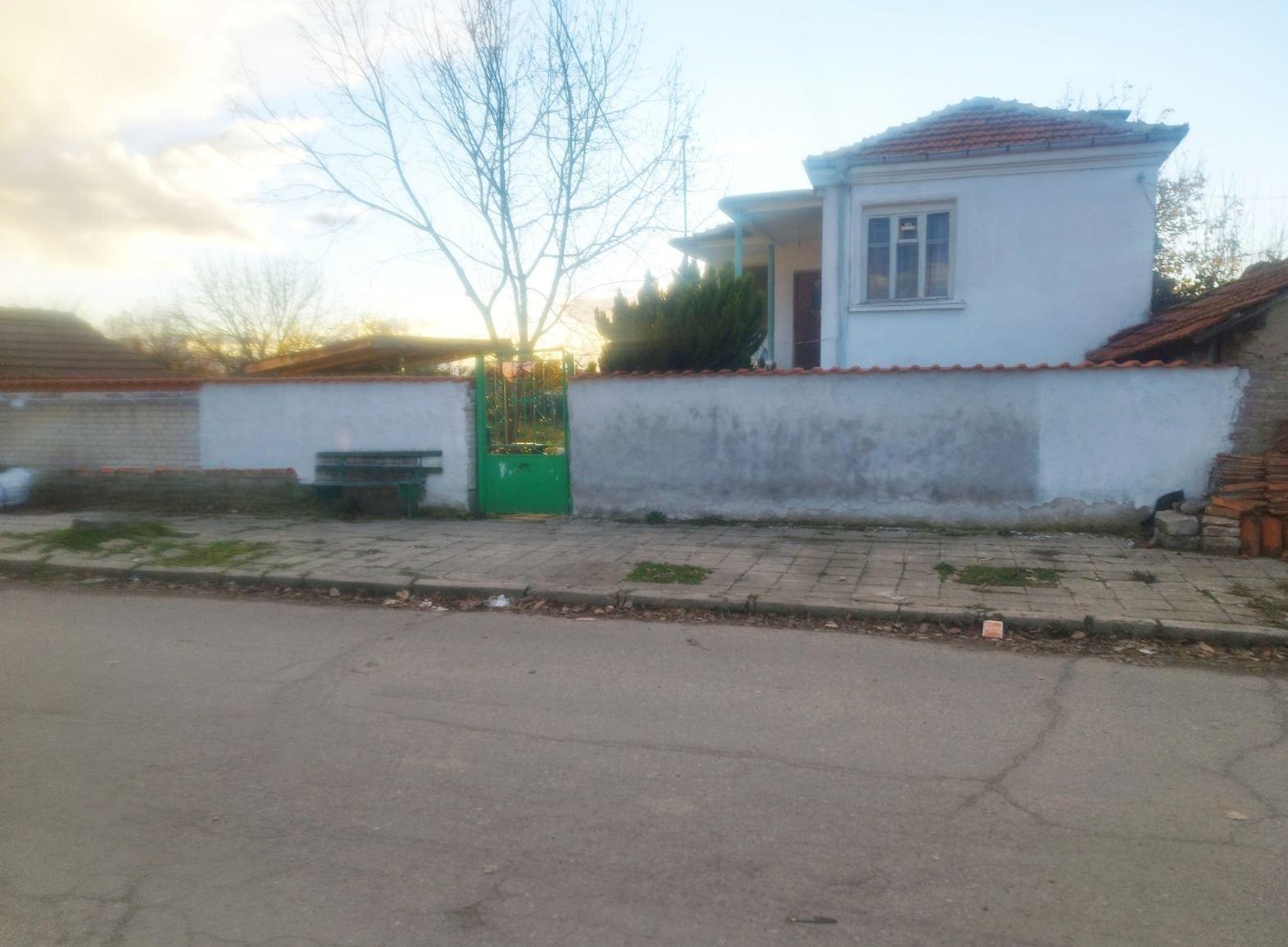 House for Sale in Kalekovets, Plovdiv