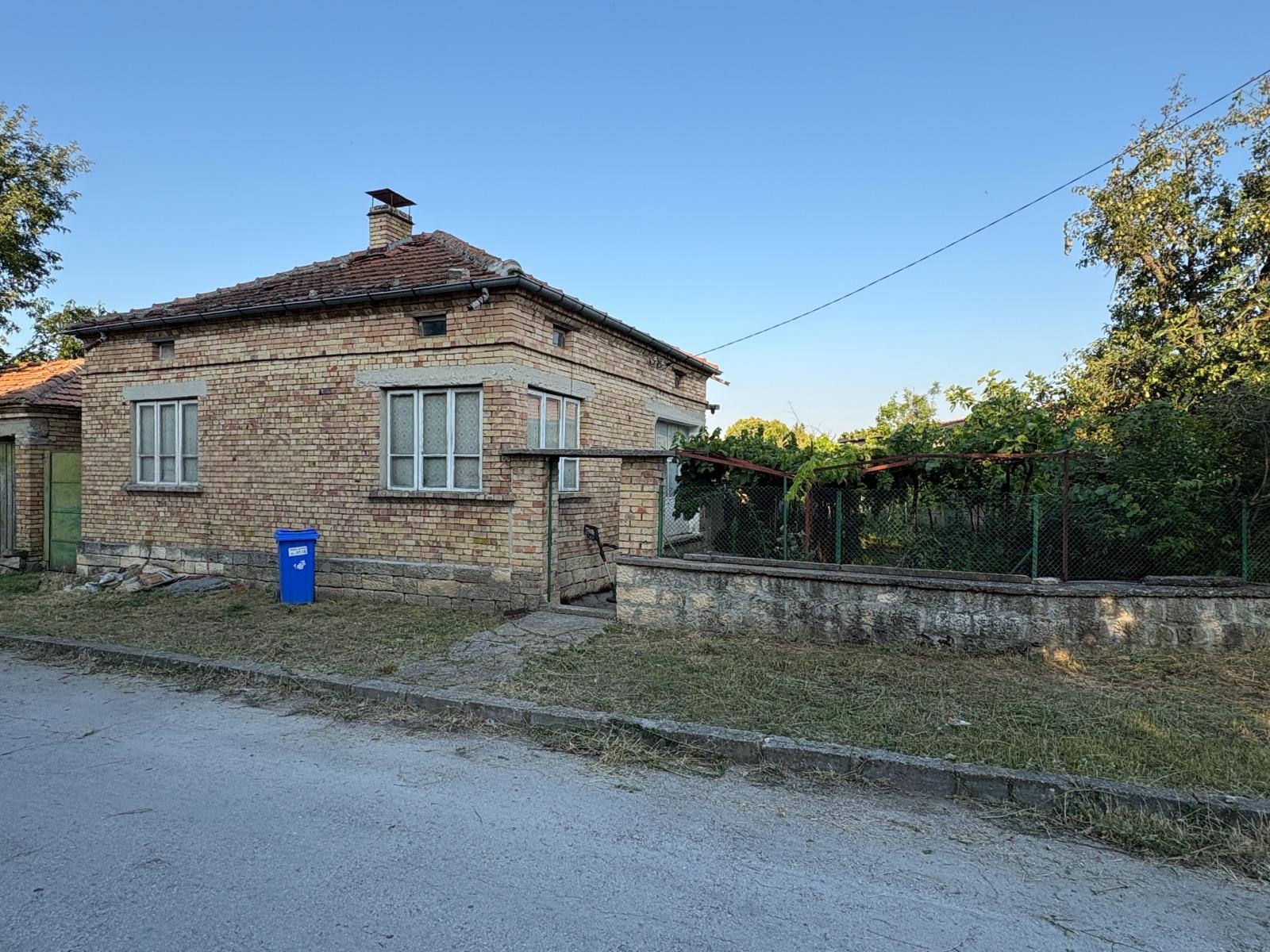 House for Sale in Belogradets, Varna