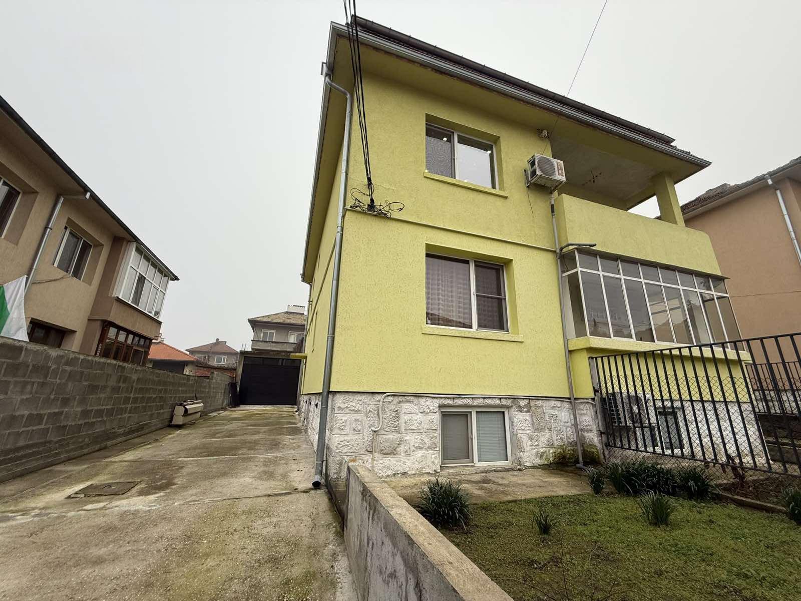 House for Sale in Ruse, Druzhba 2