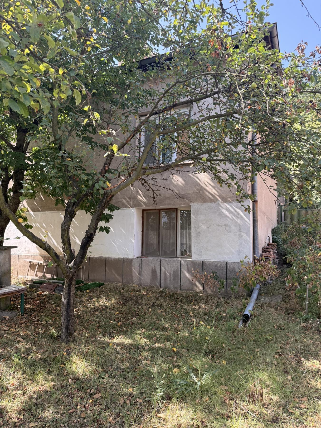 House for Sale in Studena, Pernik