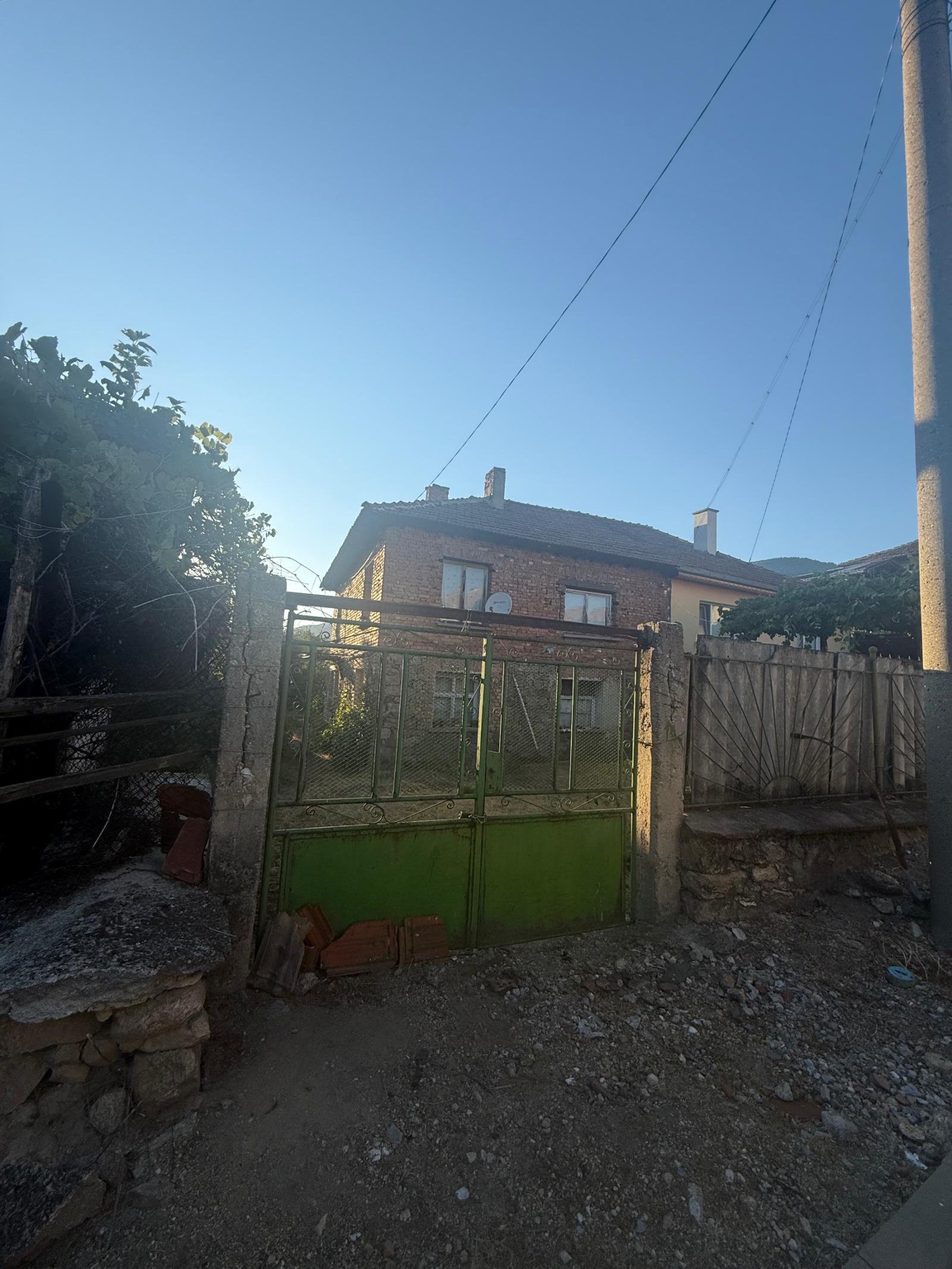 House for Sale in Klisura, Plovdiv