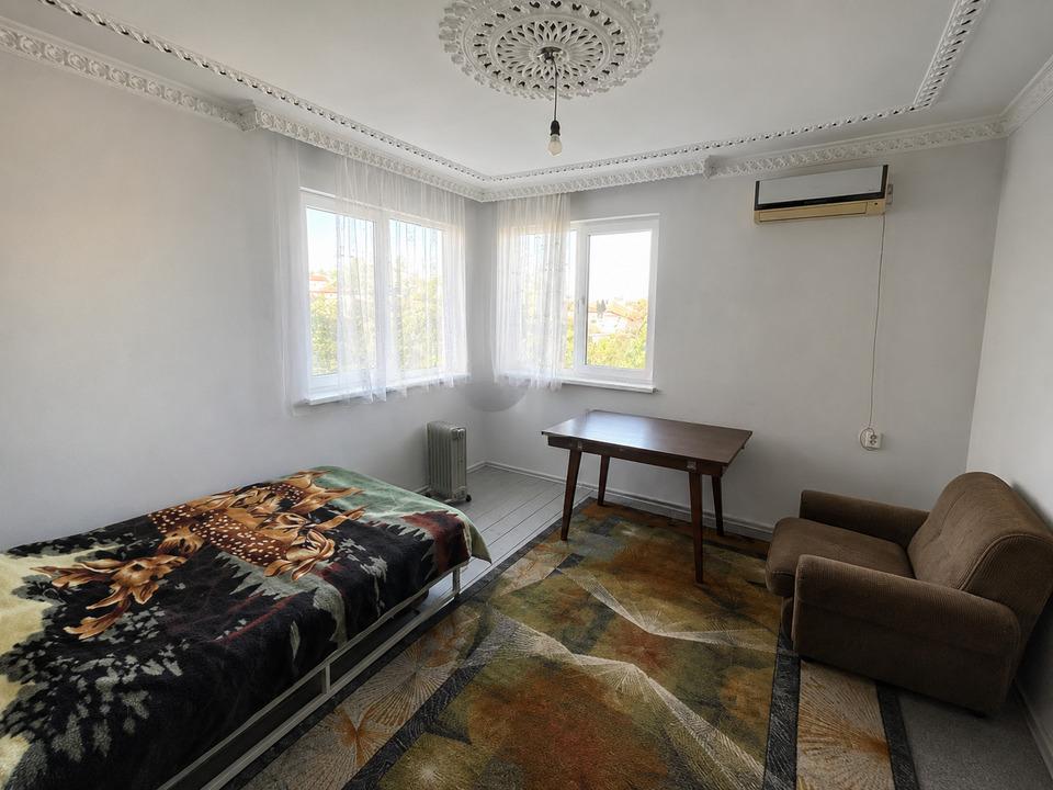 House Floor for Sale in Dobrich, Chervenata prast