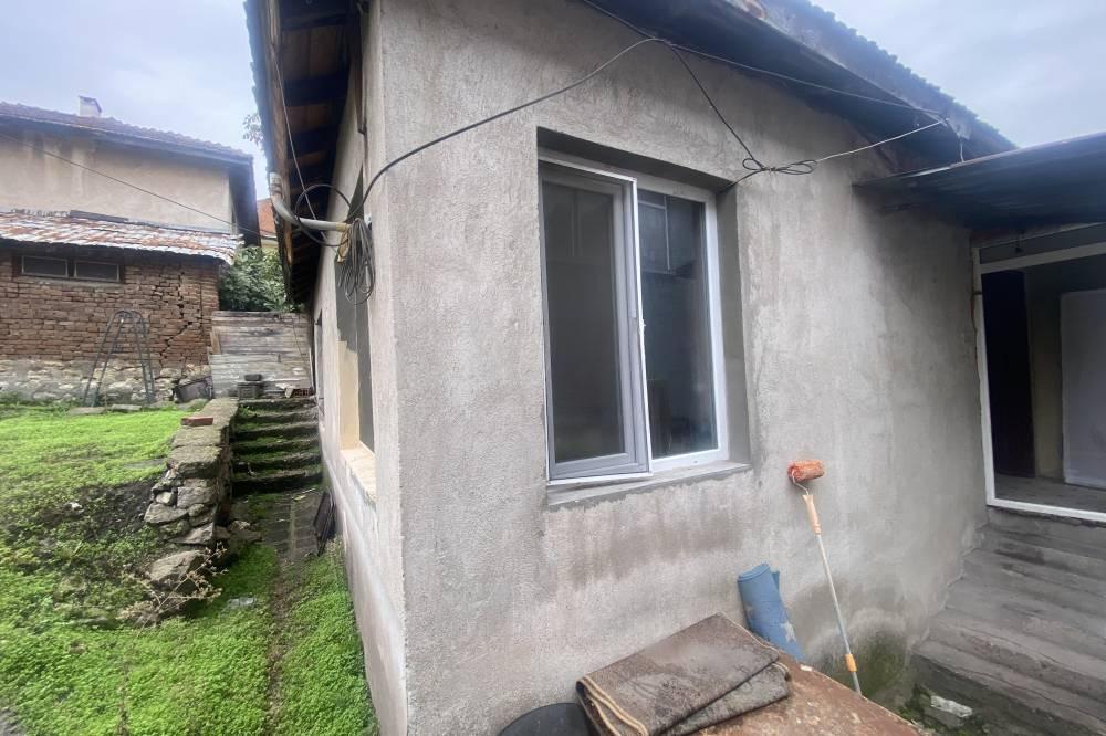 House for Sale in Haskovo, Voevodski
