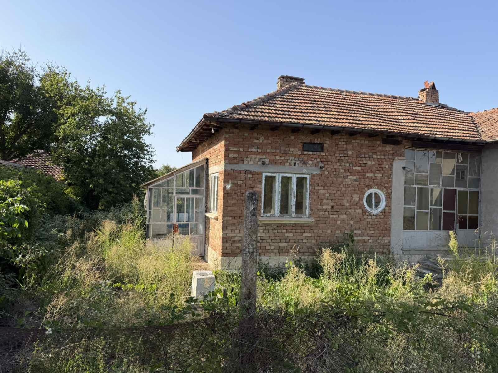House for Sale in Ostritsa, Ruse