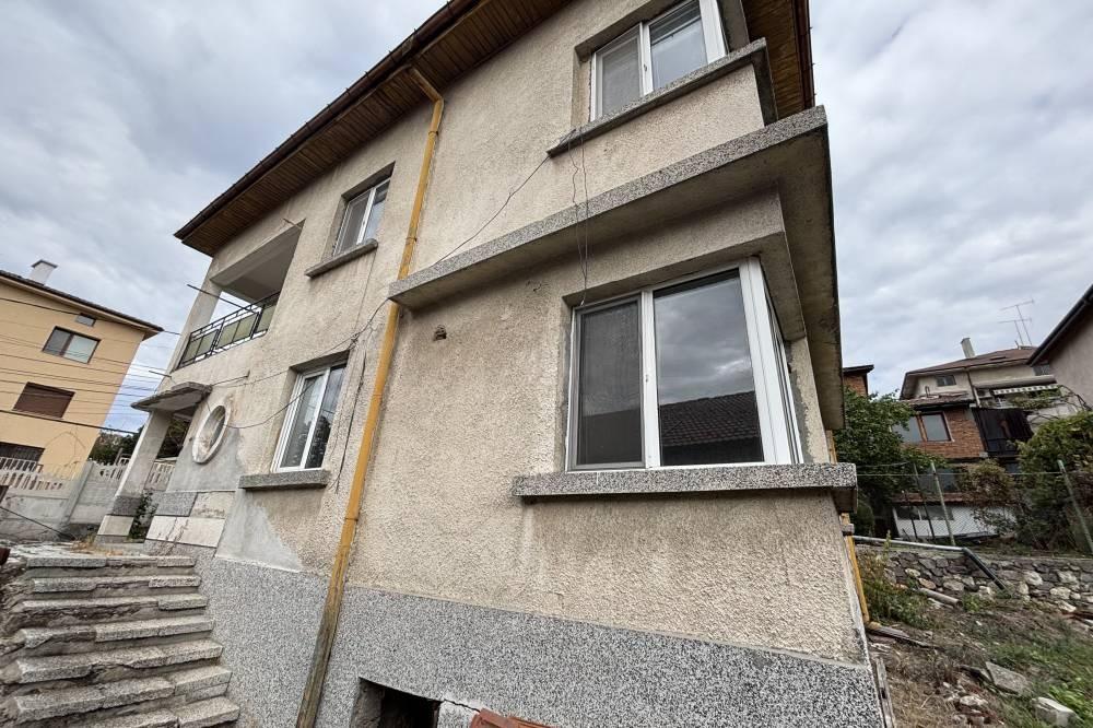 House for Sale in Haskovo, Ovcharski