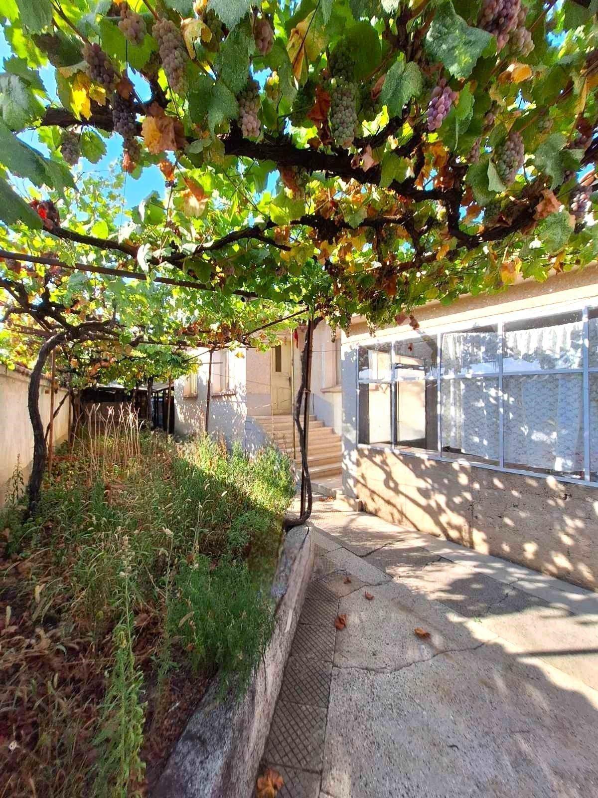 House for Sale in Starosel, Plovdiv