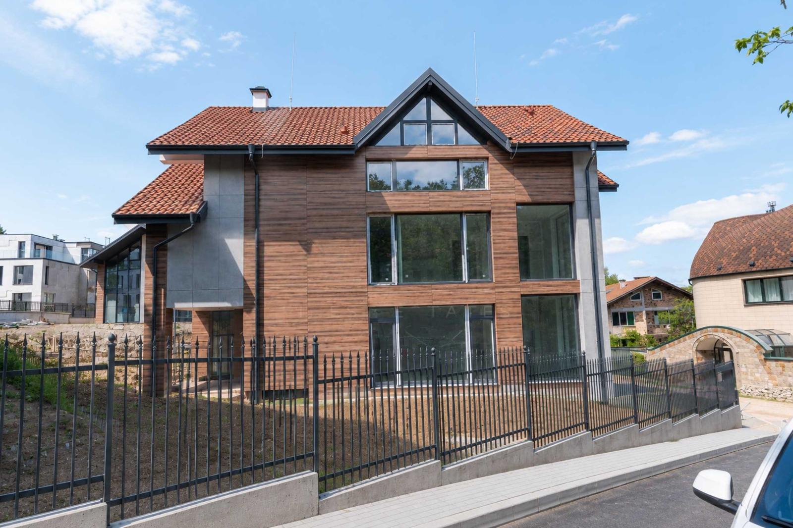 House for Sale in Sofia, Dragalevtsi