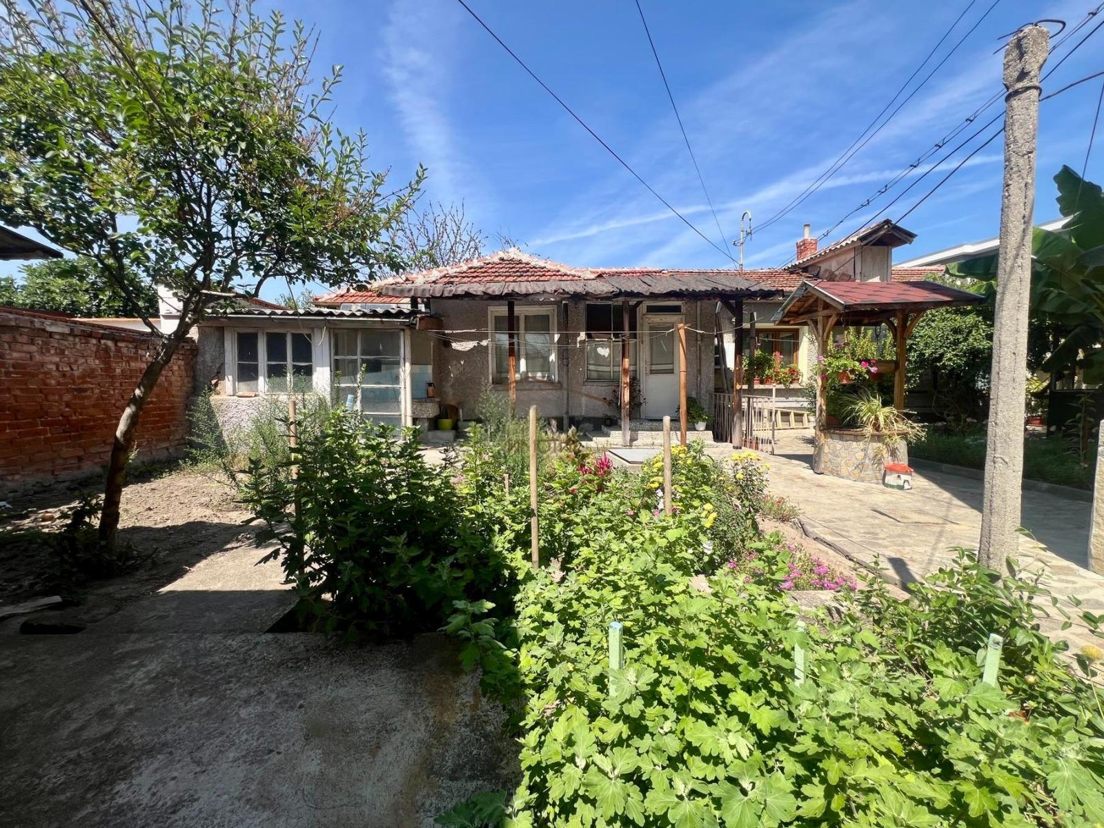 House for Sale in Parvomay, Plovdiv