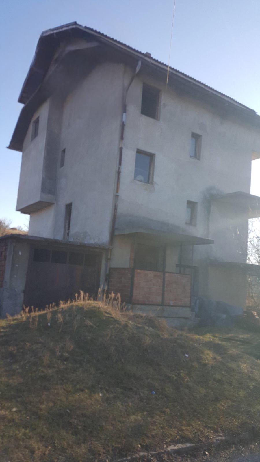 House for Sale in Divotino, Pernik