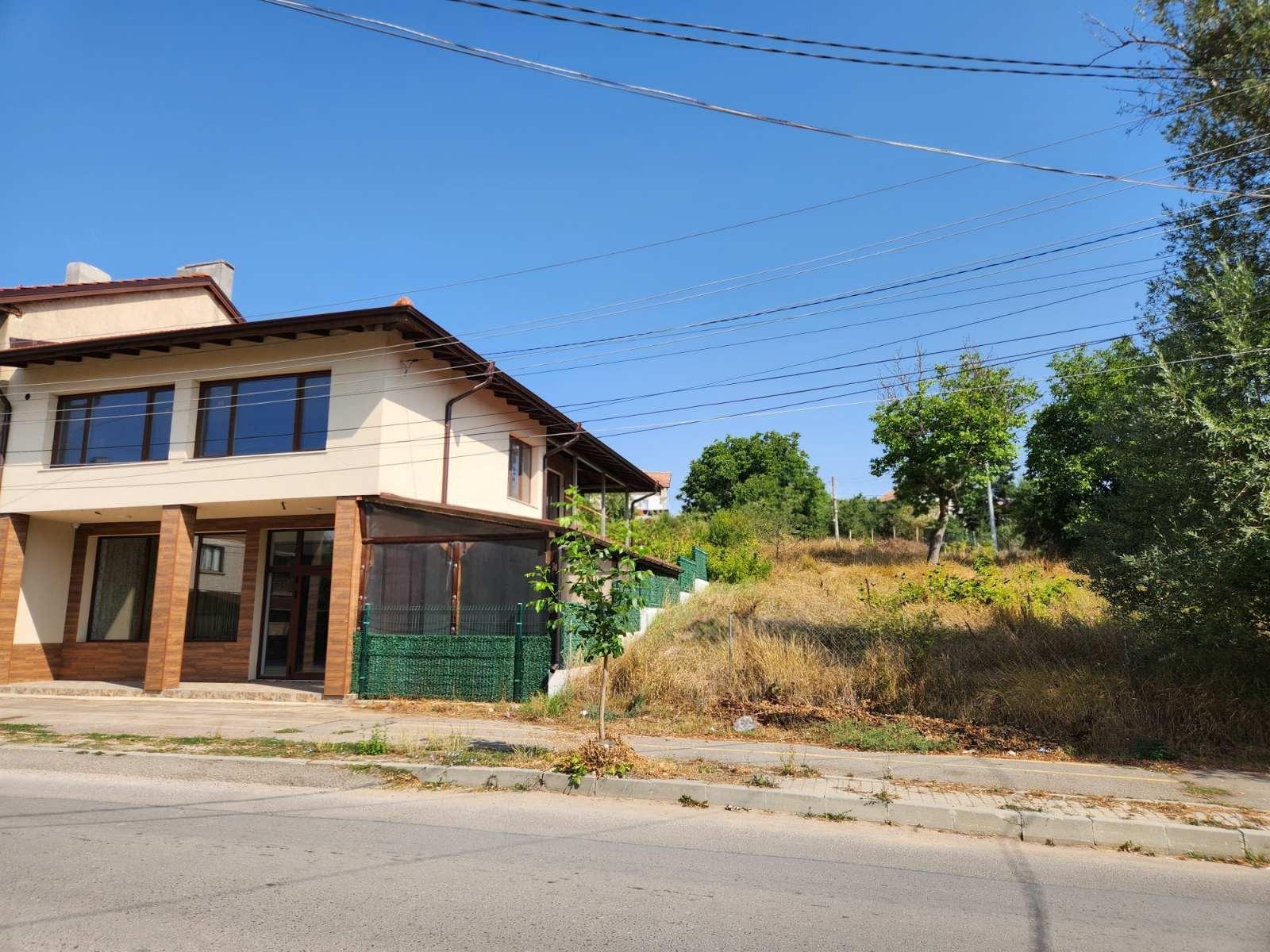 House for Sale in Aldomirovtsi, Sofia Province