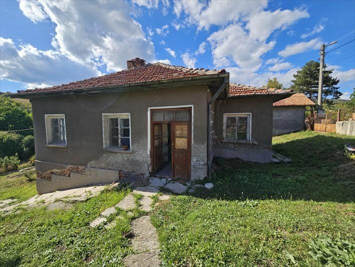 House for Sale in Golemo Buchino, Pernik