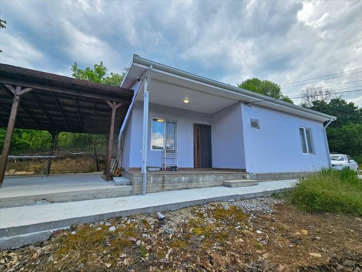 House for Sale in Svidnya, Sofia Province