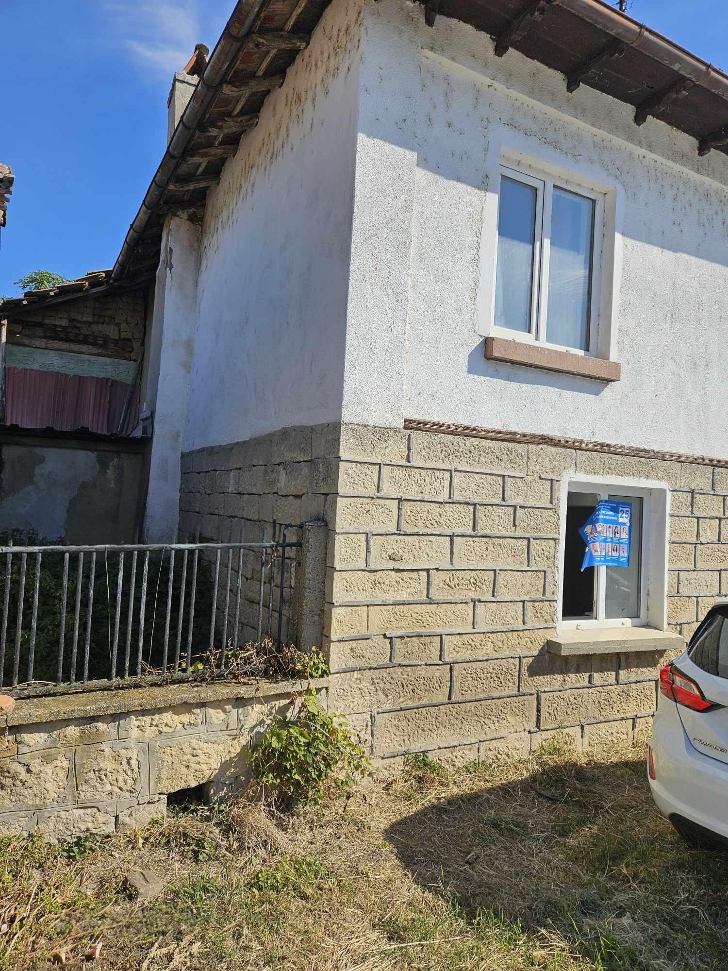House for Sale in Bazovets, Ruse