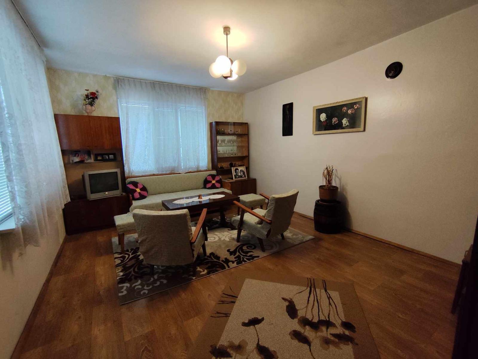 House Floor for Sale in Yambol, Center