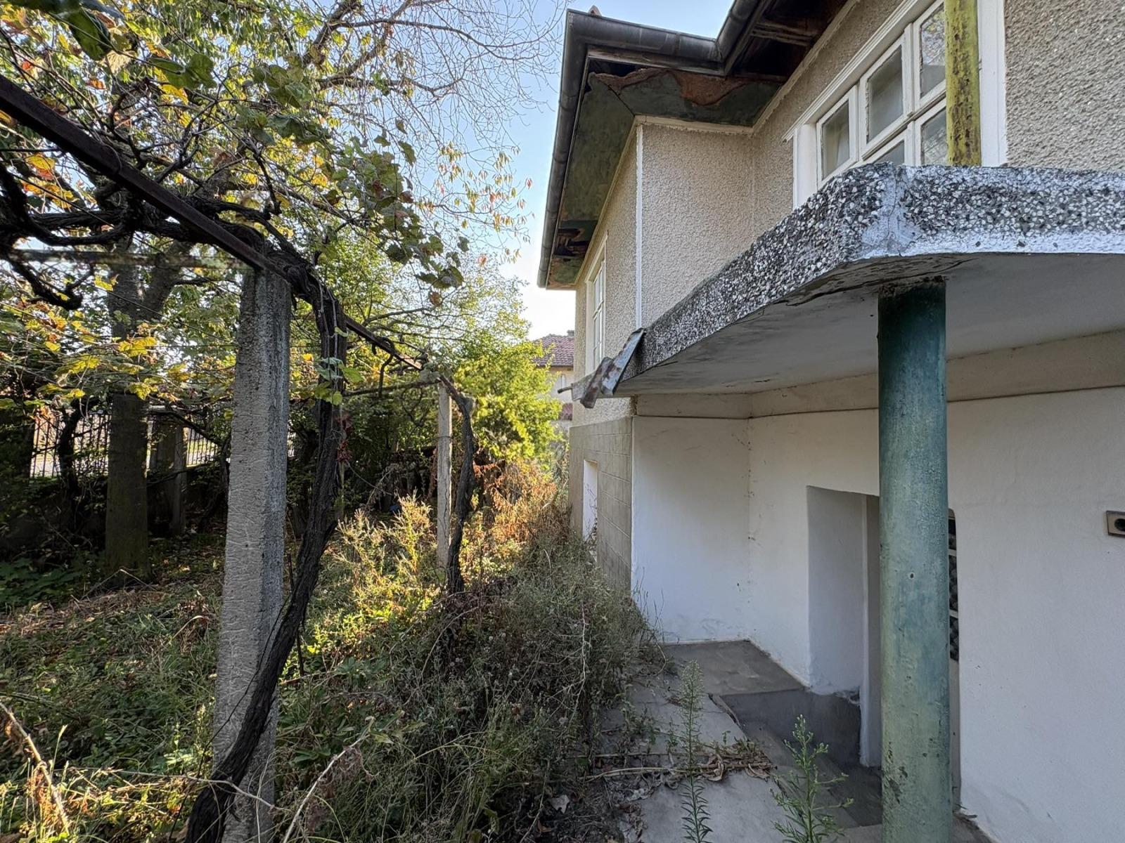 House for Sale in Pchelnik, Varna