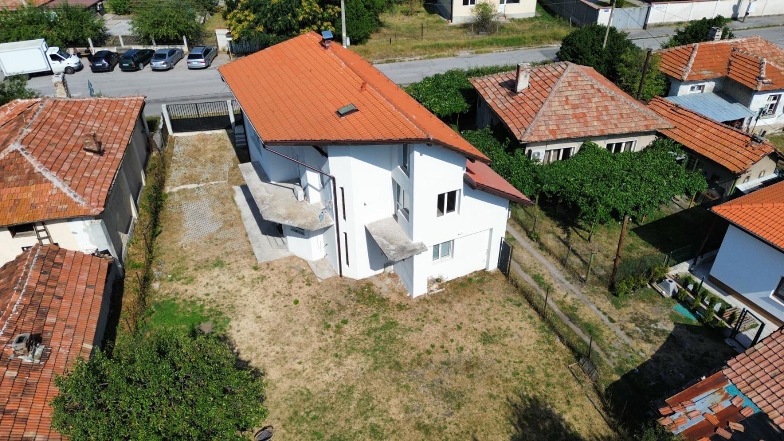 House for Sale in Divotino, Pernik