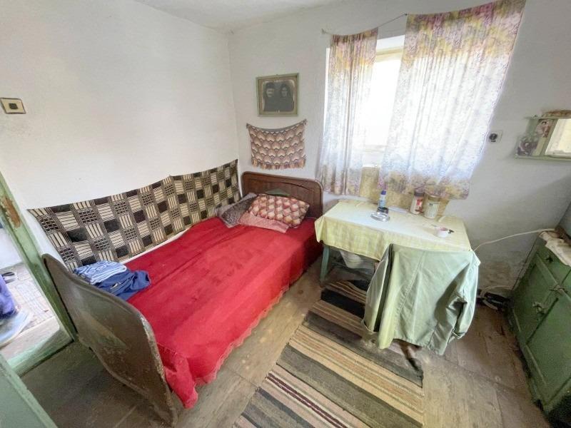House for Sale in Brashlyan, Burgas