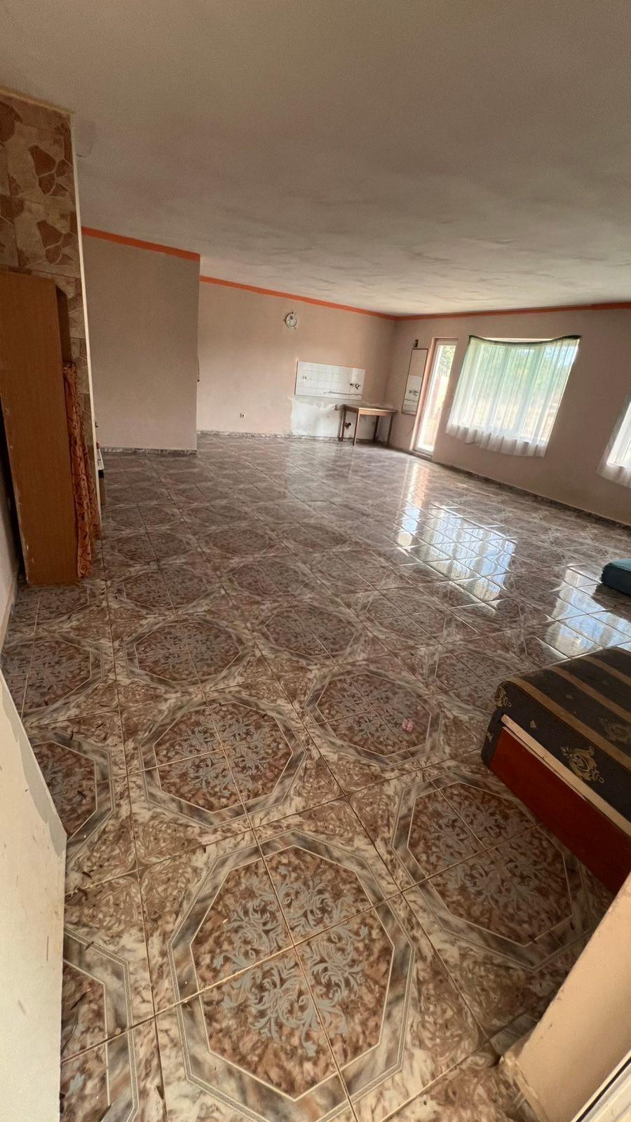 House for Sale in Poroy, Burgas