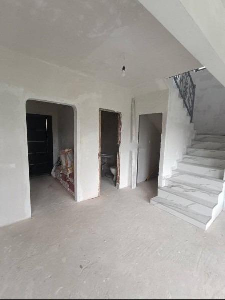 House for Sale in Burgas, Marinka