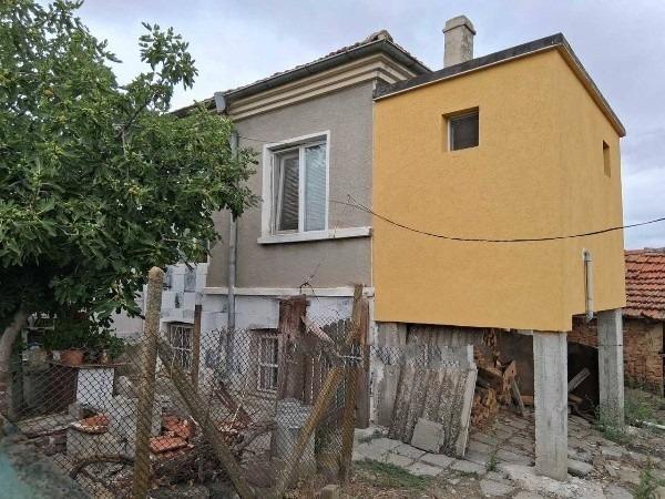 House for Sale in Iskra, Burgas