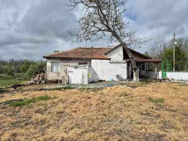 House for Sale in Zornitsa, Burgas