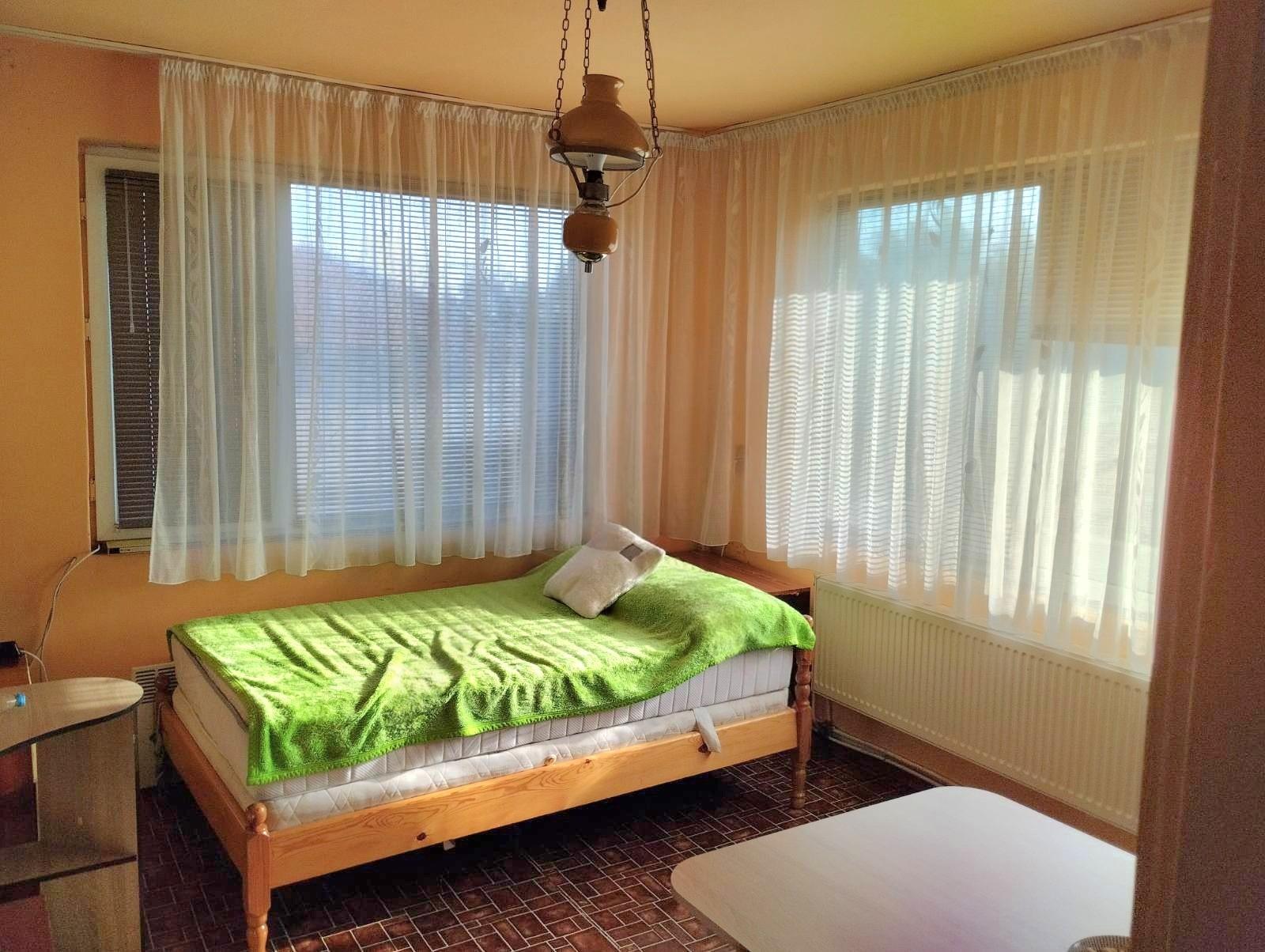 House Floor for Sale in Aytos, Burgas