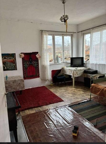 House for Sale in Lozarevo, Burgas