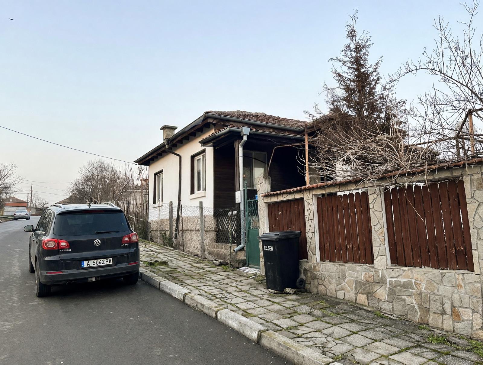House for Sale in Burgas, Izvorishte