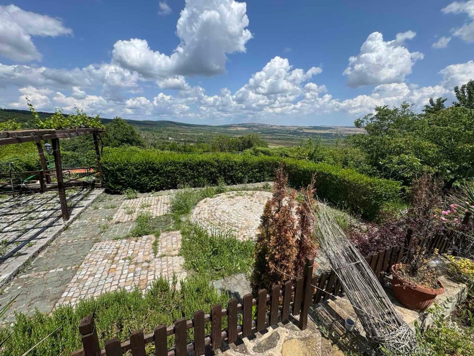 Villa for Sale in Aytos, Burgas