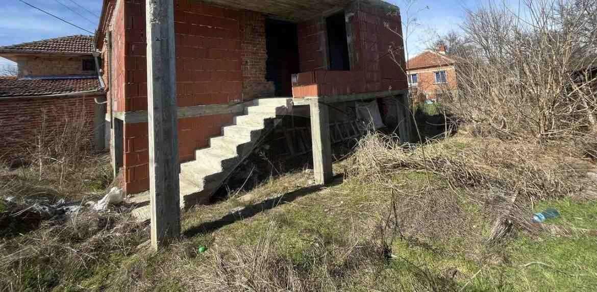 House for Sale in Lozarevo, Burgas