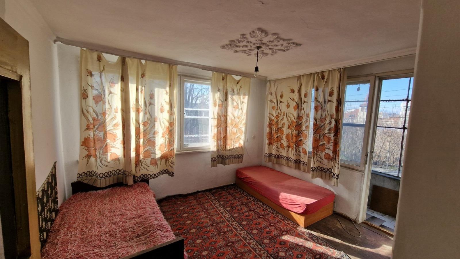 House for Sale in Aytos, Burgas