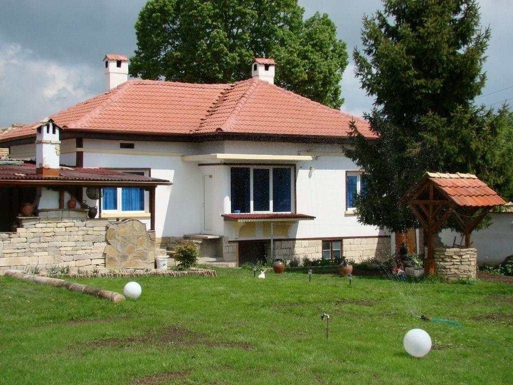 House for Sale in Lomtsi, Targovishte