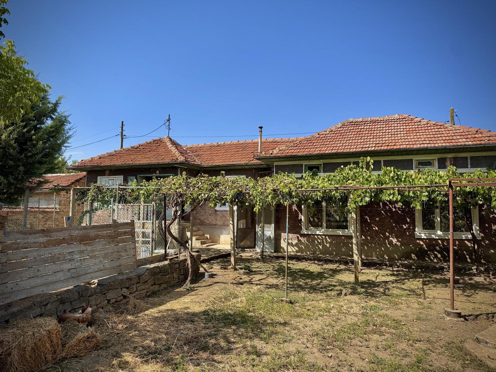 House for Sale in Kutsina, Veliko Tarnovo