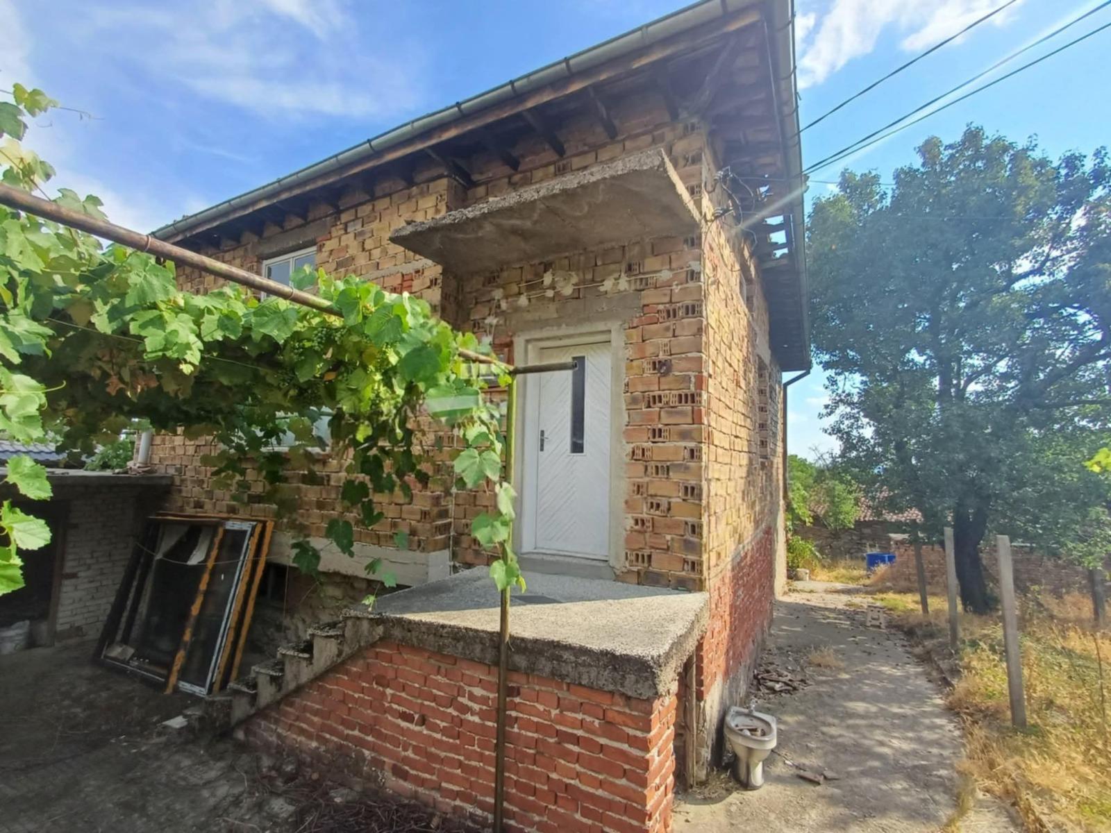 House for Sale in Karlovo, Plovdiv